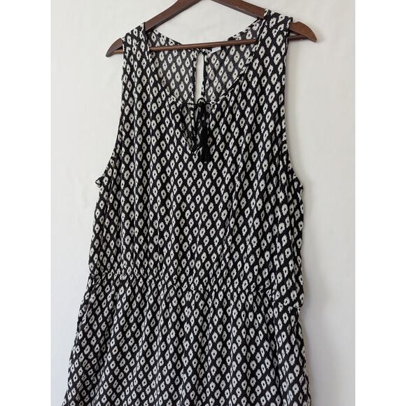 Old Navy‎ Womens Black White Ikat Print Romper Size XXL Pockets Sleeveless Light - Picture 2 of 8